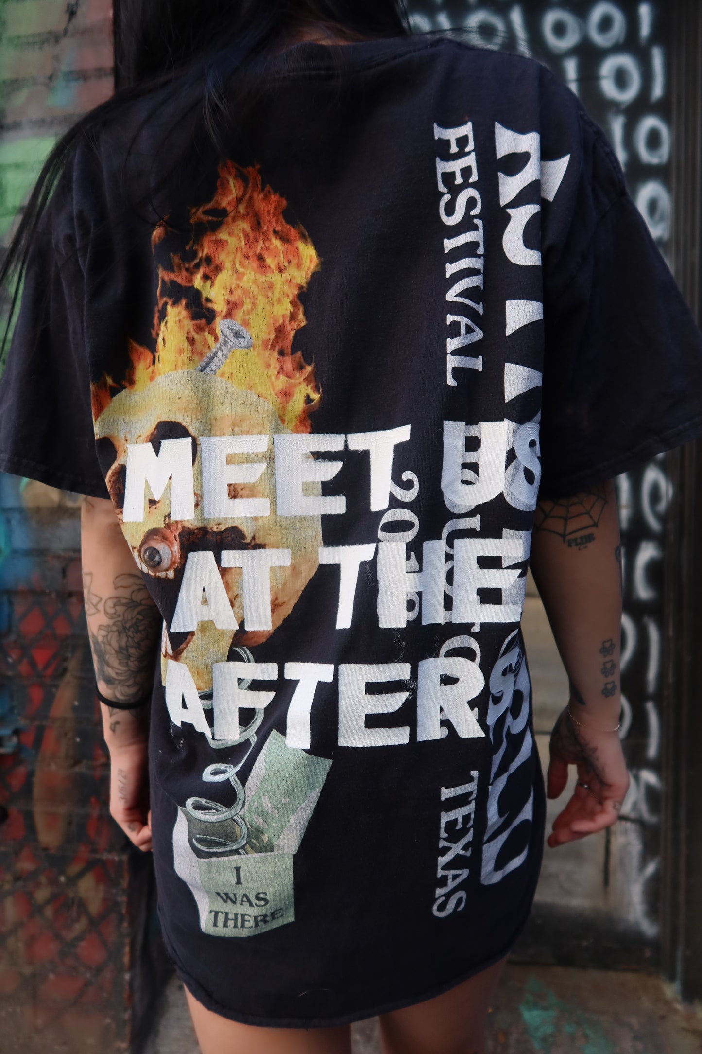 MEET US AT ASTROWORLD TEE